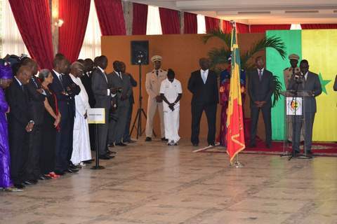 JO de Londres : Macky Sall remet le drapeau et souhaite des médailles aux athlètes  (PHOTOS)
