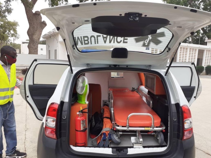 Lutte contre le Covid-19 : Mbaye Guèye EMG fait un don de matériel, vivres et autres d’une valeur de 60 millions.