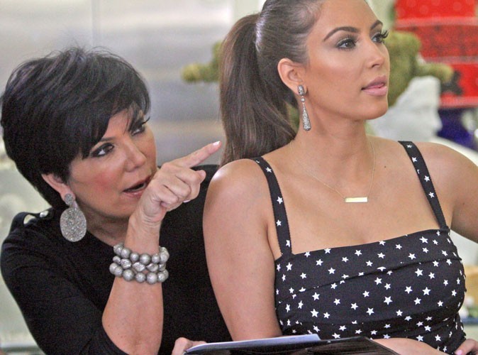 Kim Kardashian a décidé de prendre ses distances avec sa mère ! Explication