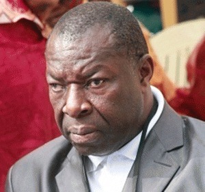 Sénégal: Le professeur Sangharé ravale sa bile contre la France.