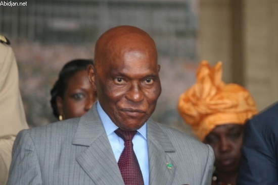 «Me Wade a favorisé un mimétisme institutionnel grave» (Pr Moussa Samb)