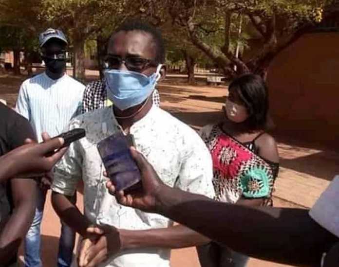 Oumar Ba, président du gouvernement scolaire du lycée Alpha Molo Baldé  : « Nous sommes contre la décision prise par l’État de reprendre les cours le 02 juin prochain car nous ne sommes pas rassurés… »