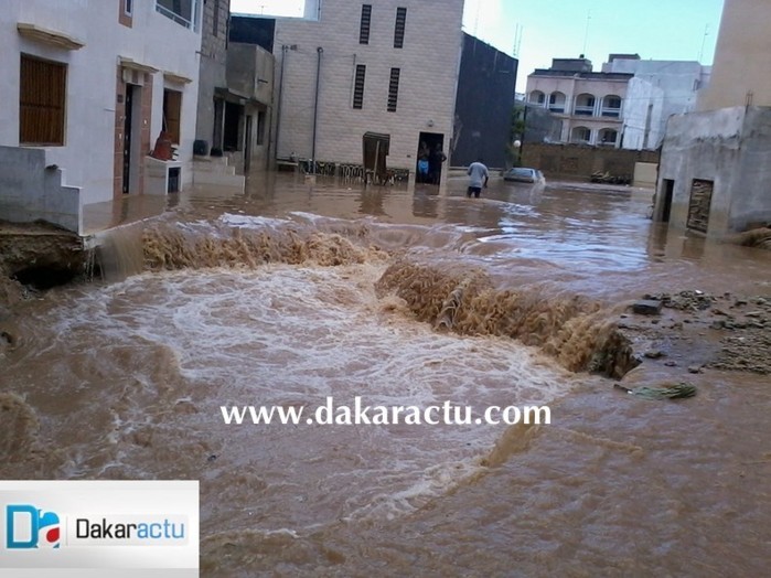 Photos: le visage apocalyptique de Ouest foire après les fortes pluies.