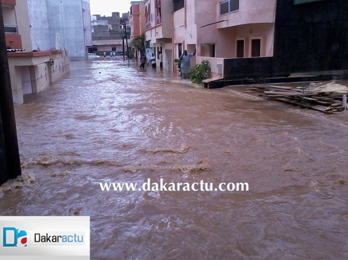 Photos: le visage apocalyptique de Ouest foire après les fortes pluies.