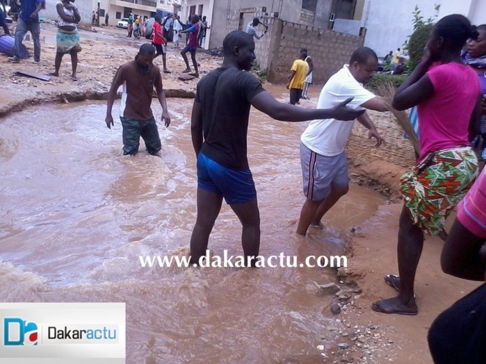Photos: le visage apocalyptique de Ouest foire après les fortes pluies.