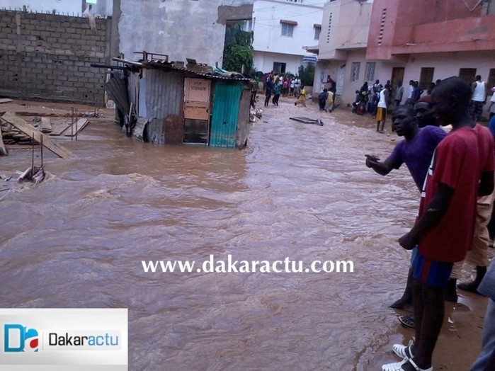 Photos: le visage apocalyptique de Ouest foire après les fortes pluies.
