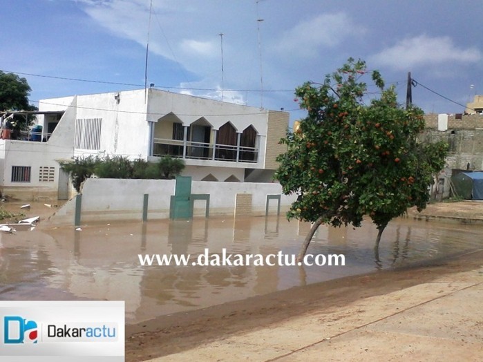 Inondations à dakar : Photos du dispensaire Philippe Maguilène Senghor.