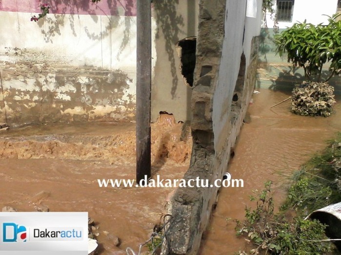 Inondations à dakar : Photos du dispensaire Philippe Maguilène Senghor.