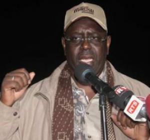 Macky Sall préconise la construction de "pôles urbains" entre Dakar, Mbour et Thiès