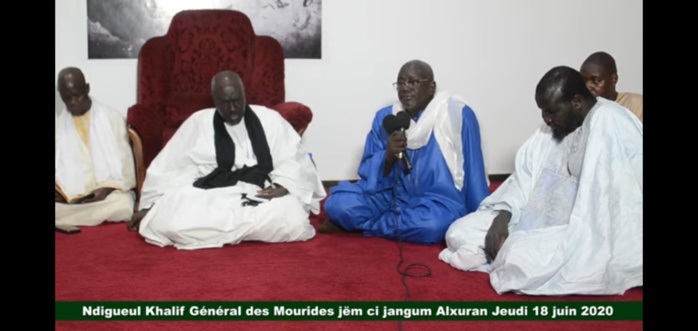 HIVERNAGE ET COVID-19/ Le Khalife Général des Mourides pour un "Jeudi" spirituellement ponctué par des récitals de Coran. HIVERNAGE ET COVID-19/ Le Khalife Général des Mourides pour un "Jeudi" spirituellement ponctué par des récitals de Coran.