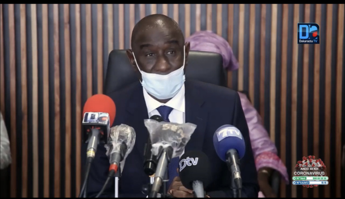 Reprise des cours : Le ministre de l’éducation nationale face à la presse ce matin. Reprise des cours : Le ministre de l’éducation nationale face à la presse ce matin.