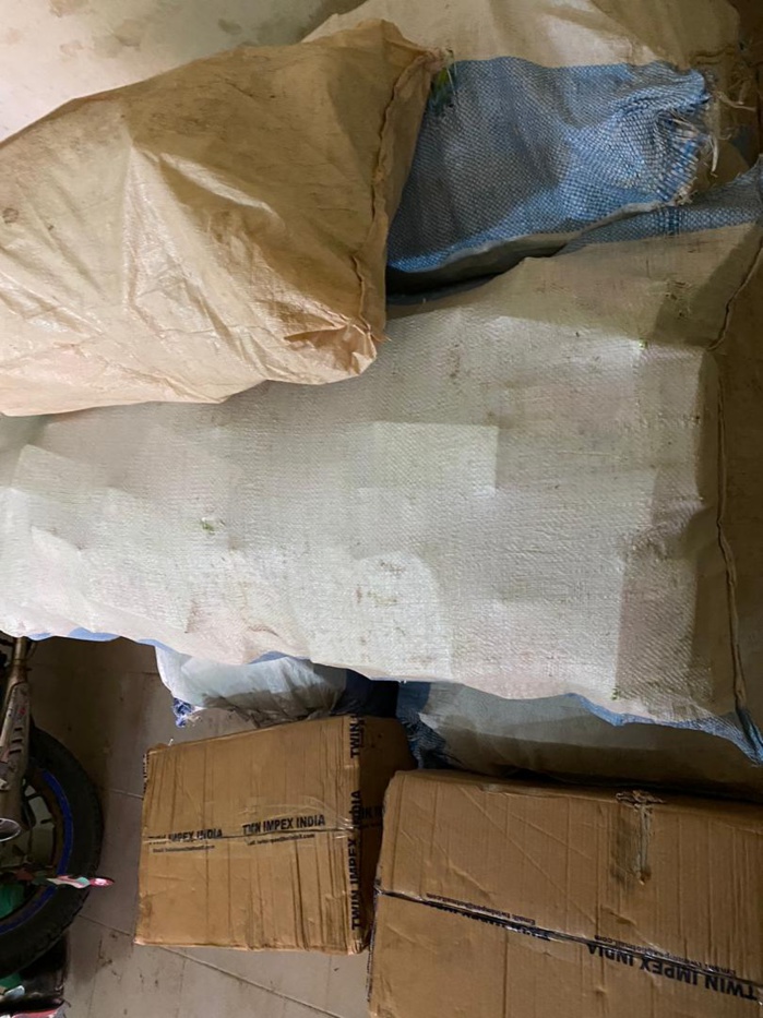 Nioro : La Douane saisit des faux médicaments d’une valeur de 18.000.000 F Cfa. Nioro : La Douane saisit des faux médicaments d’une valeur de 18.000.000 F Cfa.