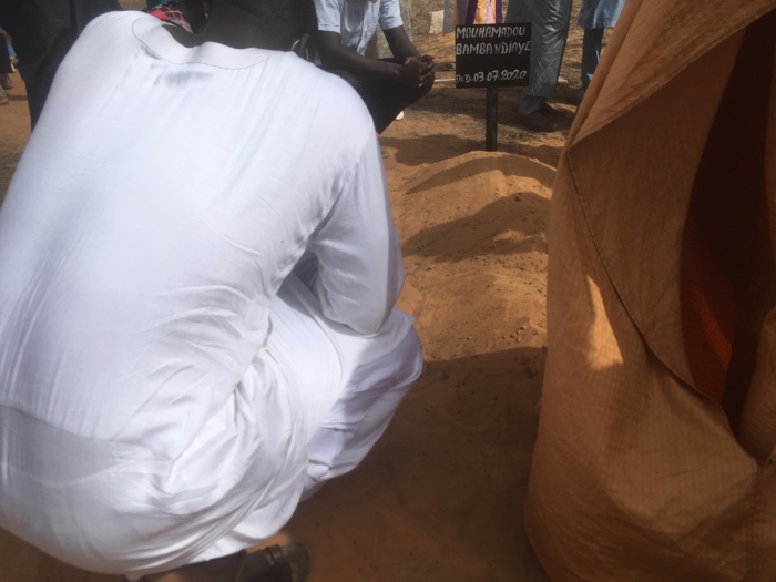 Inhumation : Mamadou Bamba Ndiaye repose désormais à Yoff. Inhumation : Mamadou Bamba Ndiaye repose désormais à Yoff.