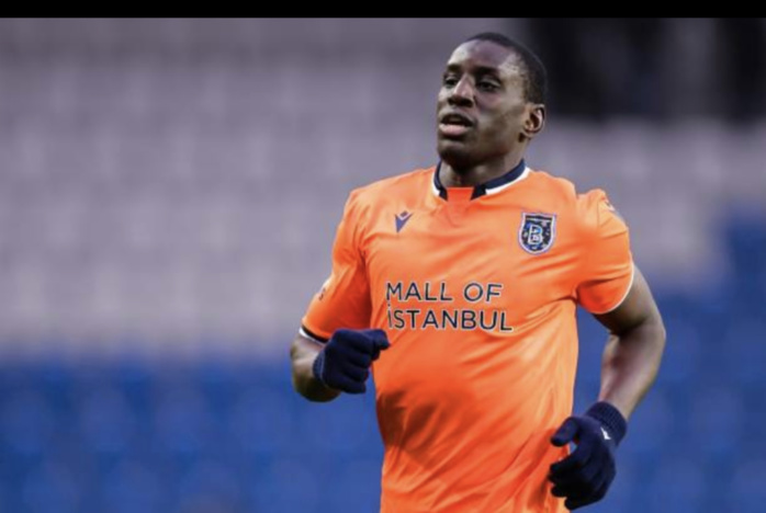 Super Lig - Turquie : Demba Bâ sacré champion avec son club Istanbul Basaksehir. Super Lig - Turquie : Demba Bâ sacré champion avec son club Istanbul Basaksehir.