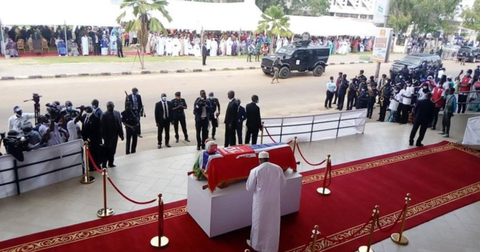 Disparition : L'hommage du président Adama Barrow, à l'ancien international Gambien, Biri Biri