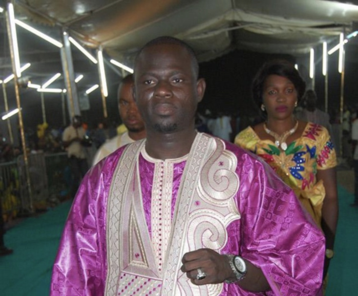 MOHAMED NIANG DÉFÉRÉ / Le chanteur préféré des Thiantacones poursuivi par une "Fatou-fatou" d'Italie pour abus de confiance. MOHAMED NIANG DÉFÉRÉ / Le chanteur préféré des Thiantacones poursuivi par une "Fatou-fatou" d'Italie pour abus de confiance.