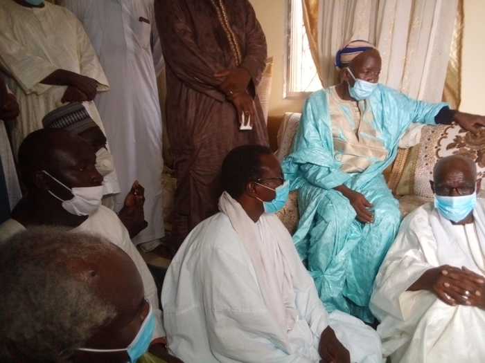 Présentation de condoléances : Serigne Bassirou Mbacké Abdou Khadre à Médina Baye.