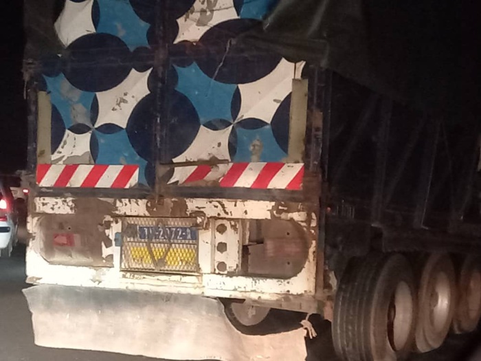 Autoroute à péage : Un camion dérape et bloque la circulation... Autoroute à péage : Un camion dérape et bloque la circulation...