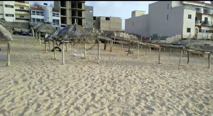 Covid-19 : Le visage de la plage de Yoff-Bceao, 24h après les nouvelles restrictions. Covid-19 : Le visage de la plage de Yoff-Bceao, 24h après les nouvelles restrictions.