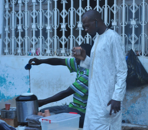 Le patron d'héritage couture, Modou Guèye est un grand amateur de café Touba !