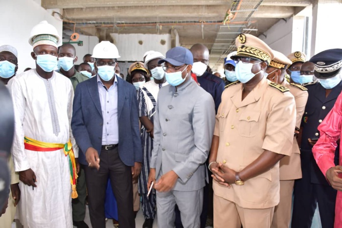 Construction de l'hôpital régional de Kaffrine / Abdoulaye Diouf Sarr : « Le chef de l'État devrait effectivement inaugurer cet hôpital en fin décembre début janvier... » Construction de l'hôpital régional de Kaffrine / Abdoulaye Diouf Sarr : « Le chef de l'État devrait effectivement inaugurer cet hôpital en fin décembre début janvier... »