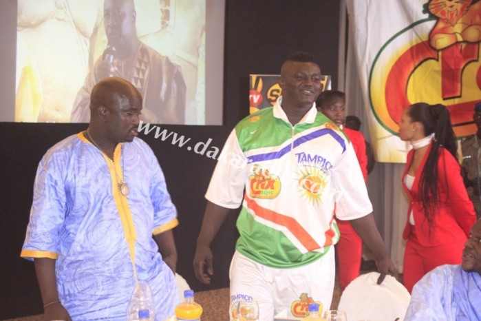 Les images du face à face entre Balla Gaye 2 et Tapha Tine au King Fahd Palace