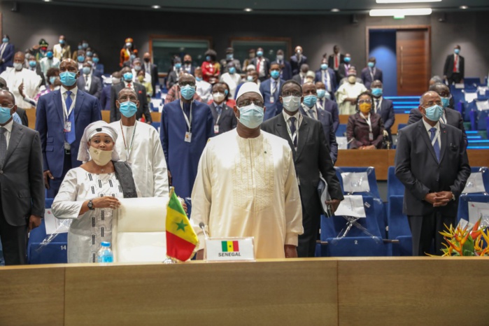 Niamey (Niger) : Ouverture de la 57ème session ordinaire de la Conférence des chefs d'État et de gouvernement de la Communauté économique des États de l'Afrique de l'Ouest (CEDEAO). Niamey (Niger) : Ouverture de la 57ème session ordinaire de la Conférence des chefs d'État et de gouvernement de la Communauté économique des États de l'Afrique de l'Ouest (CEDEAO).