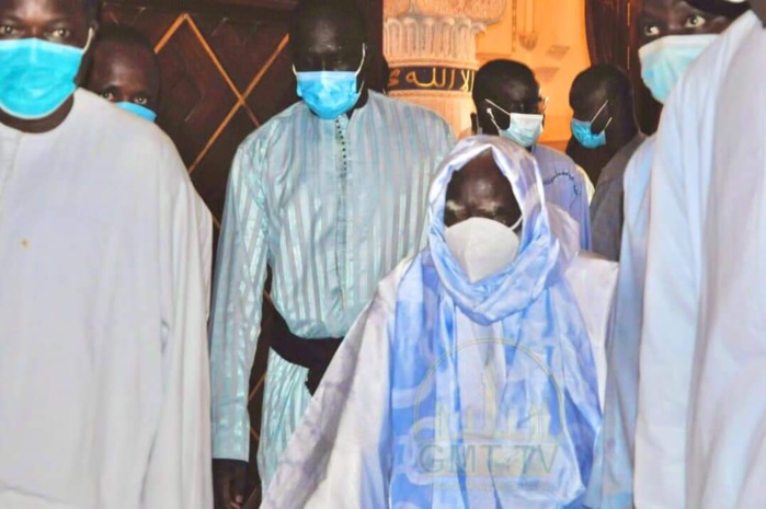 (IMAGES) TOUBA / Une délégation du ministère de la Santé et de l'Action sociale à la grande Mosquée. (IMAGES) TOUBA / Une délégation du ministère de la Santé et de l'Action sociale à la grande Mosquée.