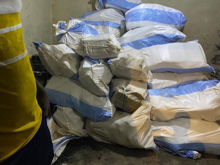 LUTTE CONTRE TRAFIC INTERNATIONAL DE DROGUE : La Douane saisit 2, 282 t de chanvre indien à Koungheul.