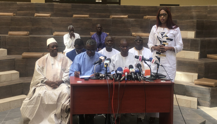 Tournée économique : Le SEP de BBY se réjouit, liste les réalisations et félicite le président Macky Sall. Tournée économique : Le SEP de BBY se réjouit, liste les réalisations et félicite le président Macky Sall.