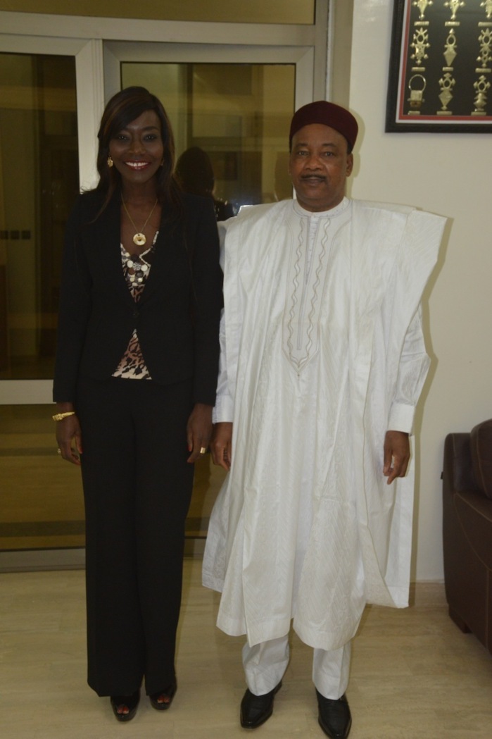 Coumba Gawlo reçue par le Président du Niger Mahamadou Issoufou
