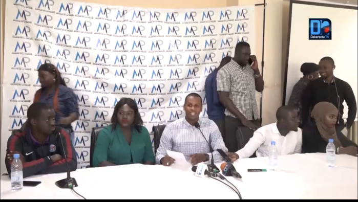 Violence policière contre une camerawoman : La CJRS dénonce un « acte de barbarie » et réclame des sanctions. Violence policière contre une camerawoman : La CJRS dénonce un « acte de barbarie » et réclame des sanctions.