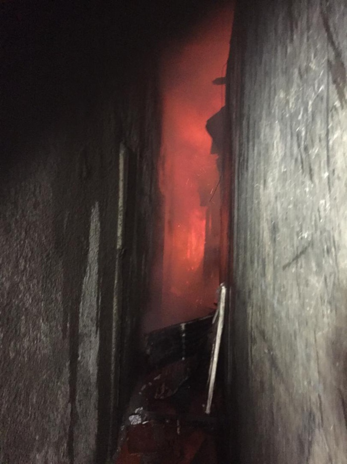 URGENT : Le parc Lambaye du centre-ville en feu... URGENT : Le parc Lambaye du centre-ville en feu...