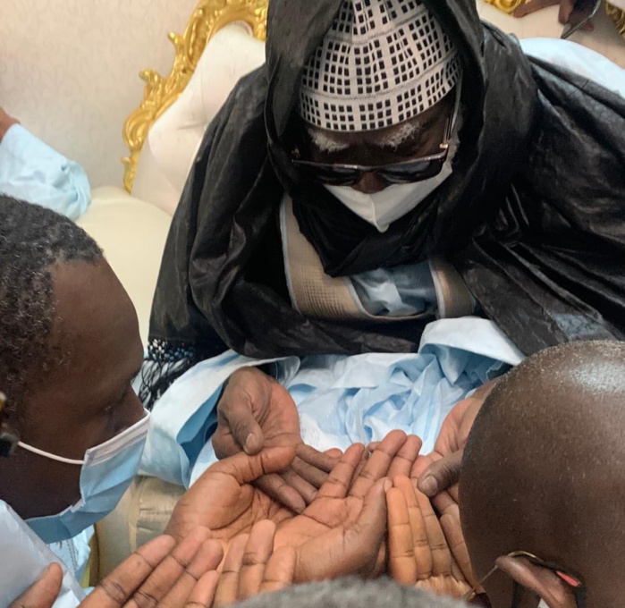 MAGAL 2020 / Le DG de L'ARTP rencontre le Khalife des Mourides, dévoile son dispositif et visite le QG de Pro Mobile. MAGAL 2020 / Le DG de L'ARTP rencontre le Khalife des Mourides, dévoile son dispositif et visite le QG de Pro Mobile.