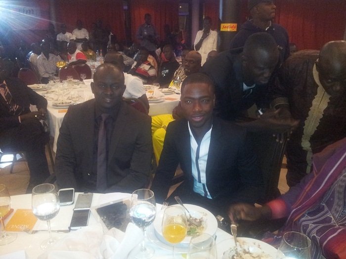 Birane Ndour, DG adjoint du GFM venu représenter la TFM, en compagnie de son ami Baye Ndiaye, jeune frère de Aziz Ndiaye