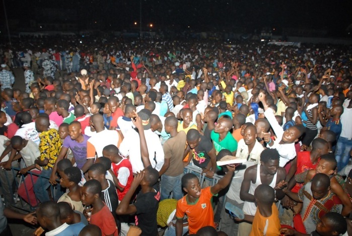 Concert de Coumba Gawlo à Abidjan : La diva africaine assure toujours (PHOTOS)