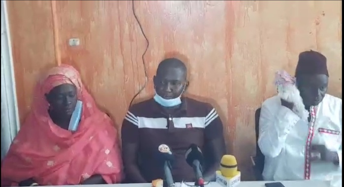 Détournement à la mairie de Bambilor : Les conseillers proches du maire démentent et accusent Oumar Guèye. Détournement à la mairie de Bambilor : Les conseillers proches du maire démentent et accusent Oumar Guèye.