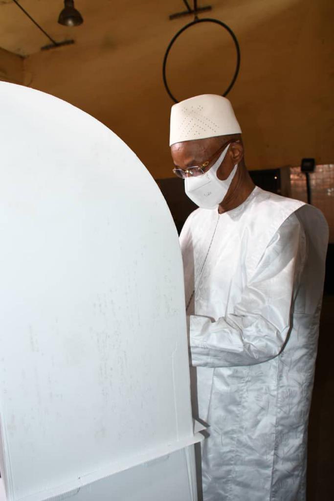 Guinée : Le candidat Cellou Dalein Diallo a accompli son devoir citoyen.