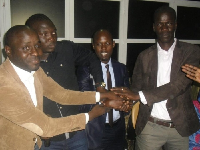 Les jeunes de Rewmi  de Thiès scellent l’unité en présence de Thierno Bocoum