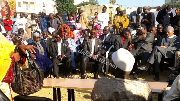 Les images de la réunion du comité directeur du Pds transposée devant le Palais de Justice de Dakar