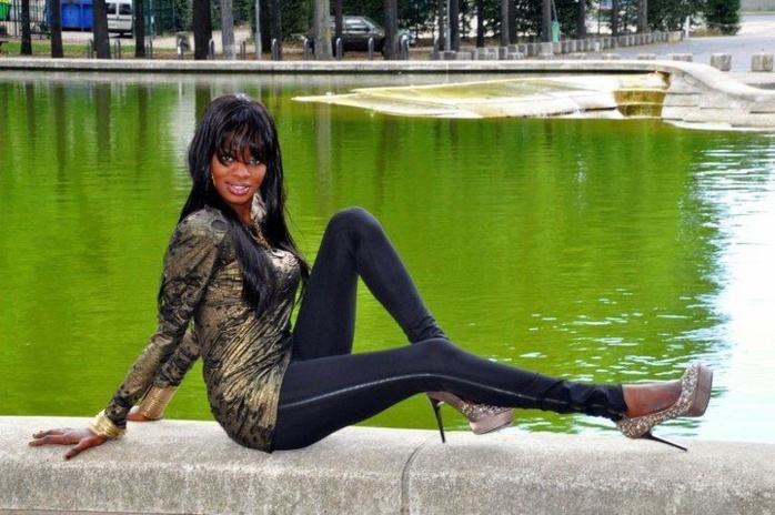 Voici la top modèle et jet -setteuse de Paris, Dolce Nabou Traoré alias Doty