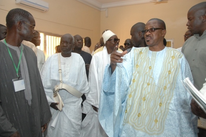 Serigne Bass Abdou Khadre reçoit par deux fois la délégation du Pds venue au nom de Me Abdoulaye Wade (PHOTOS)
