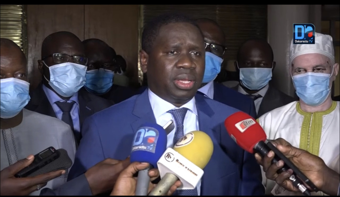 Accident de Allou Kagne : Le ministère des transports présente ses condoléances et appelle à plus de vigilance sur la route. Accident de Allou Kagne : Le ministère des transports présente ses condoléances et appelle à plus de vigilance sur la route.