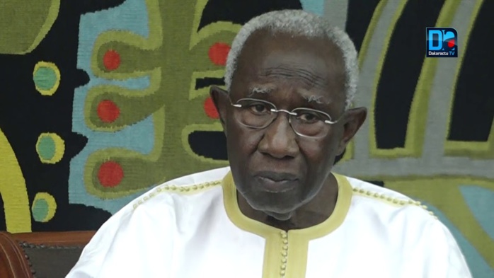 Hommage à Iba Der Thiam : Une encyclopédie qui n'aura pas laissé sa nation, sans histoire... Hommage à Iba Der Thiam : Une encyclopédie qui n'aura pas laissé sa nation, sans histoire...