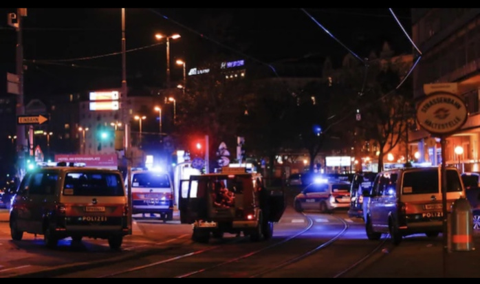 « Attaque terroriste » au cœur de Vienne : Plusieurs victimes... « Attaque terroriste » au cœur de Vienne : Plusieurs victimes...