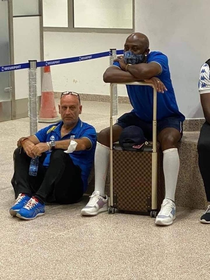 Éliminatoires CAN 2022 / Incident entre la Gambie et la délégation Gabonaise : La CAF regrette et saisit la commission disciplinaire. Éliminatoires CAN 2022 / Incident entre la Gambie et la délégation Gabonaise : La CAF regrette et saisit la commission disciplinaire.