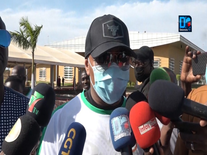 Obsèques Pape Bouba Diop / Revivez les premières images de la cérémonie : El Hadji Diouf, Fadiga, Henry, Me Augustin Senghor et le 12e Gaïndé sur place...