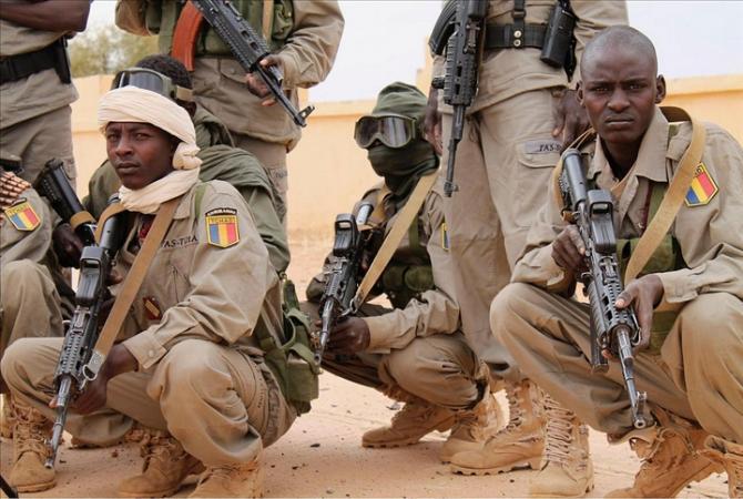 Mali: des soldats français et africains entrent dans la ville de Bourem