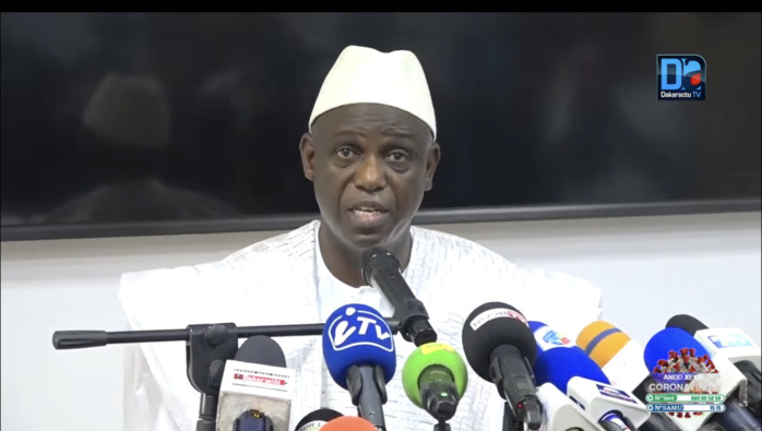 Rebaptisation de l'Avenue du Général De Gaulle au nom de Macky Sall / Mansour Faye sans détours : « C'est une décision irréversible » Rebaptisation de l'Avenue du Général De Gaulle au nom de Macky Sall / Mansour Faye sans détours : « C'est une décision irréversible »