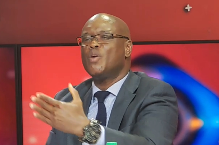 Dr Moussa Thior : « On n’a pas une 1ère ou 2ème vague au Sénégal… On a une épidémie de faible intensité qui évolue en plateau » Dr Moussa Thior : « On n’a pas une 1ère ou 2ème vague au Sénégal… On a une épidémie de faible intensité qui évolue en plateau »